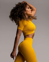 TCML Ribbed Quarter-Sleeve Crop Top